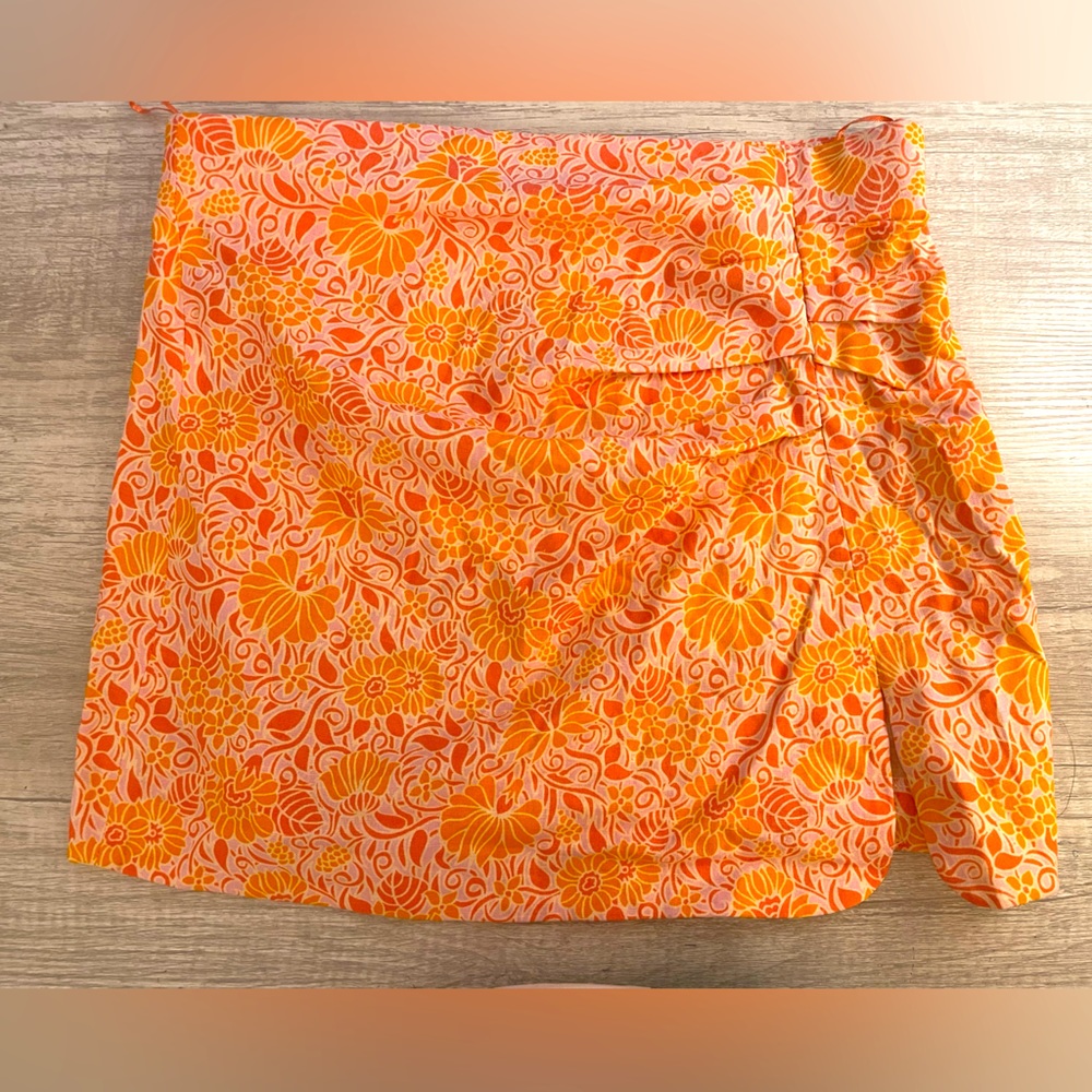 Zara Linen Blend Floral Mini Skirt Blogger Fave Size M NWT